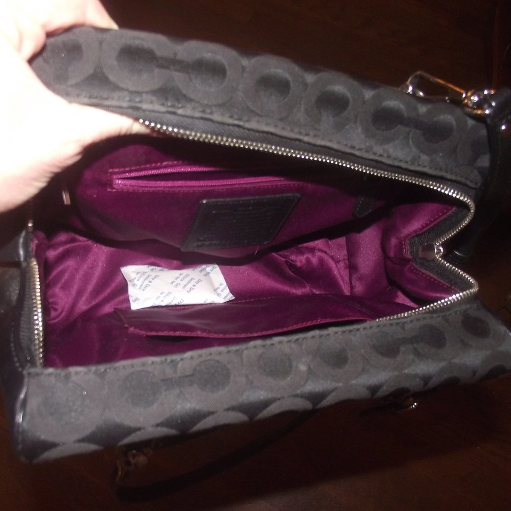 Coach MADISON SMALL MADELINE EAST/WEST SATCHEL IN OP ART SATEEN FABRIC Black - Picture 5 of 7